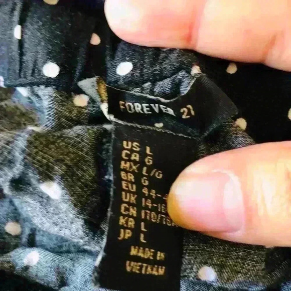 Forever 21 black with white polkadot straight leg loose pants Large - Picture 3 of 4